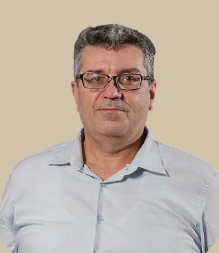 Андрей Микулиcки
